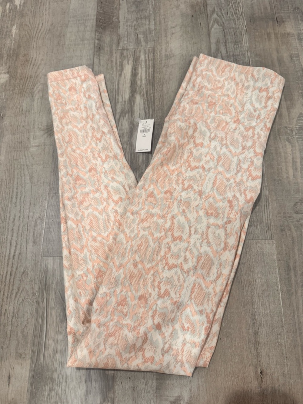 Old Navy Peach/pink and White NWT Print Leggings